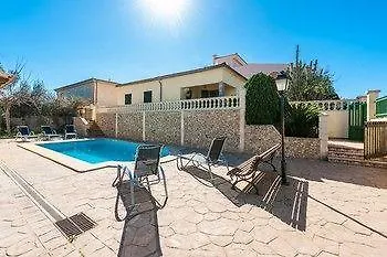 Villa Instint